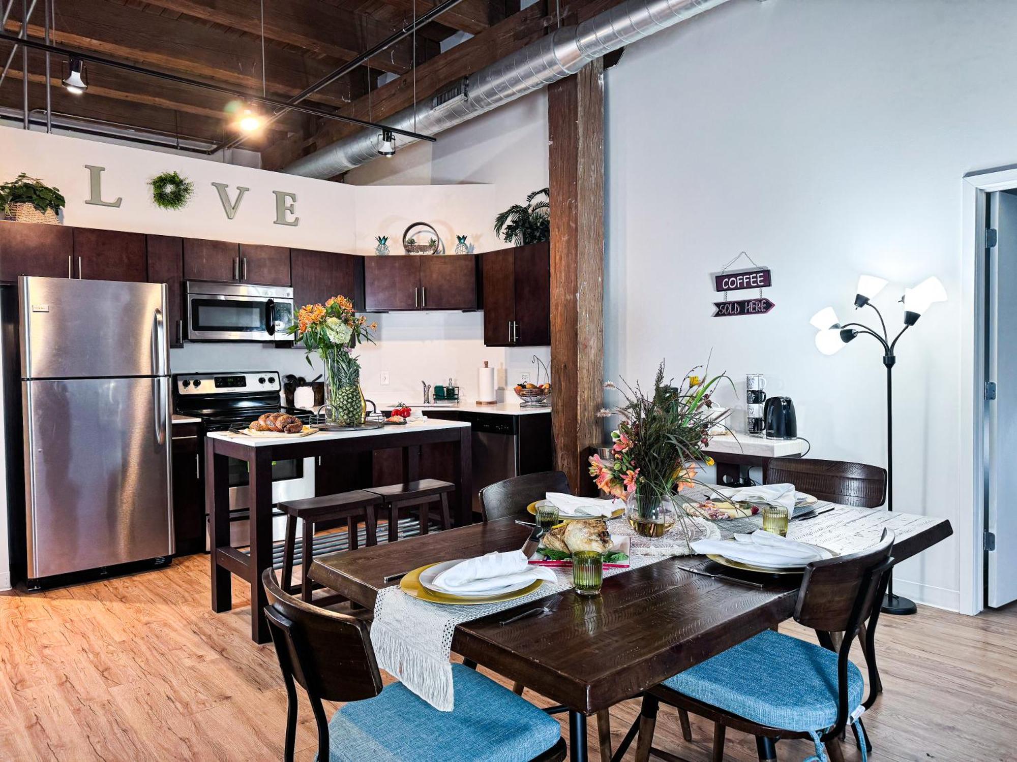 Luxery Stay Chicago - Themed Units! Close To Downtown, Mccormick Place & Wintrust Arena 外观 照片