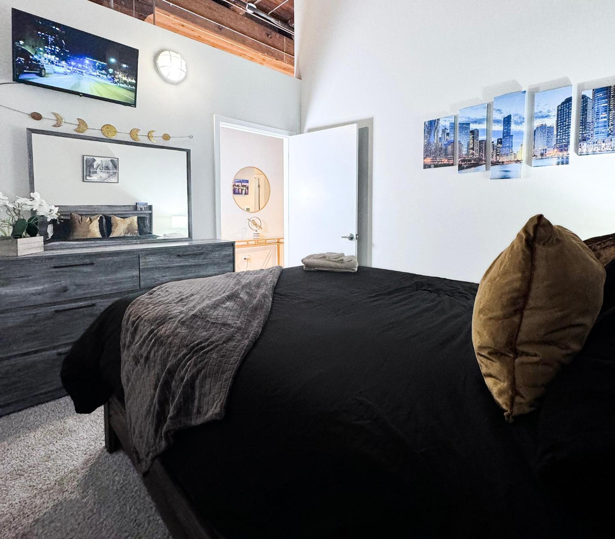 Luxery Stay Chicago - Themed Units! Close To Downtown, Mccormick Place & Wintrust Arena 外观 照片